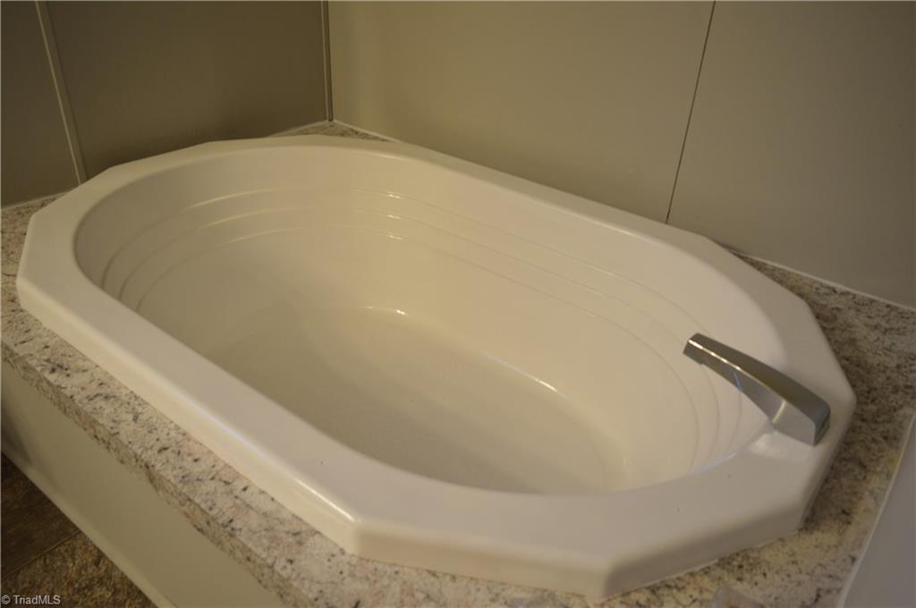 4015 Price Road Eden, NC 27288 - Photo 17 of 25 Gallery Image 17