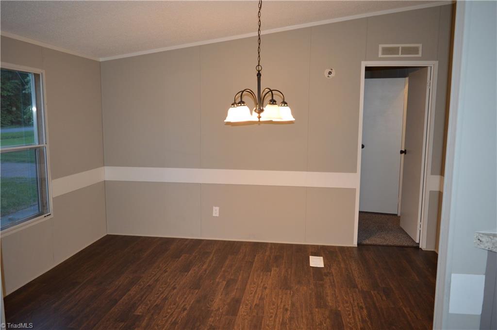 4015 Price Road Eden, NC 27288 - Photo 7 of 25 Gallery Image 7