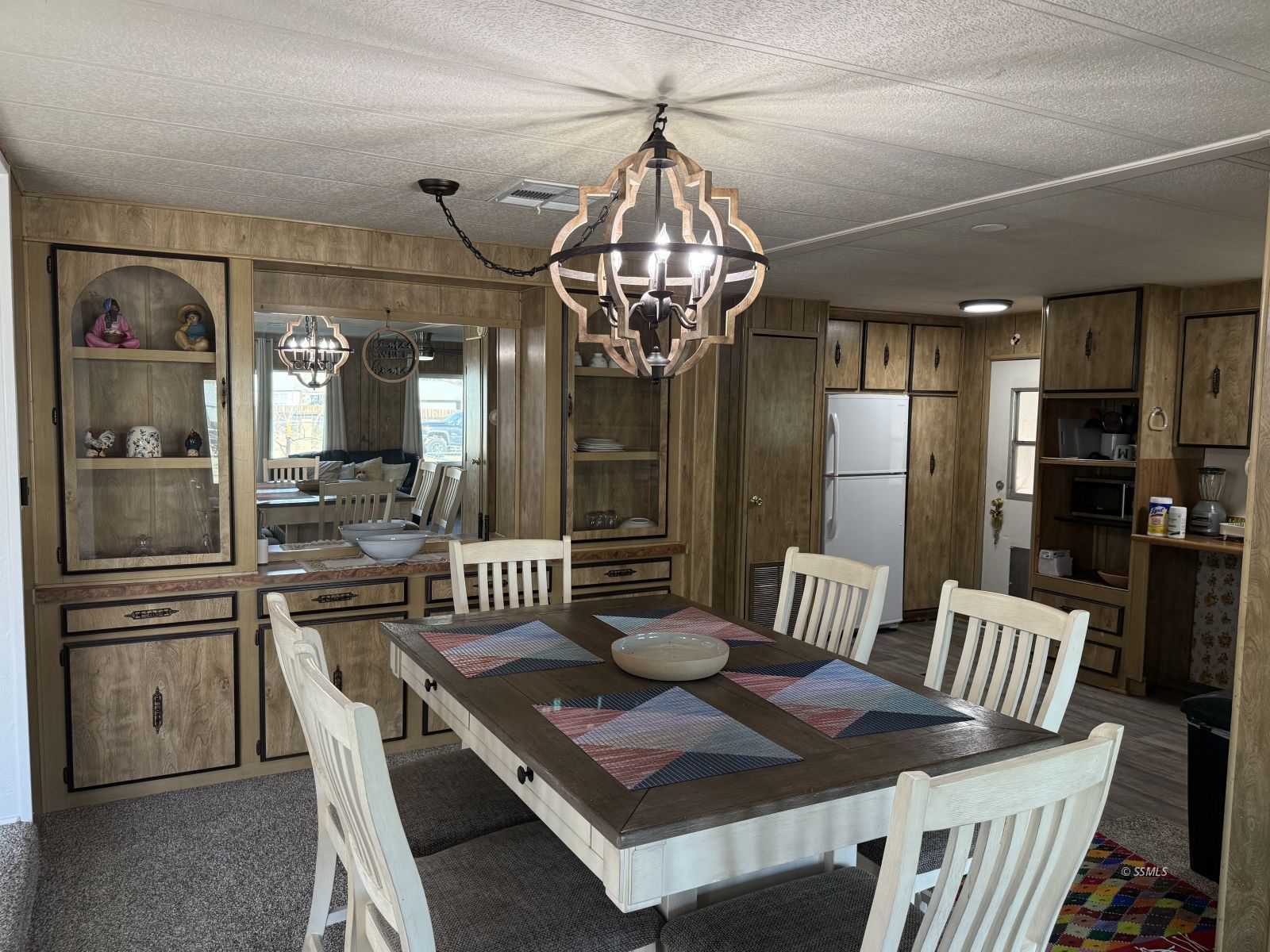 9112 Comanche Way Weldon, CA 93283 - Photo 10 of 21