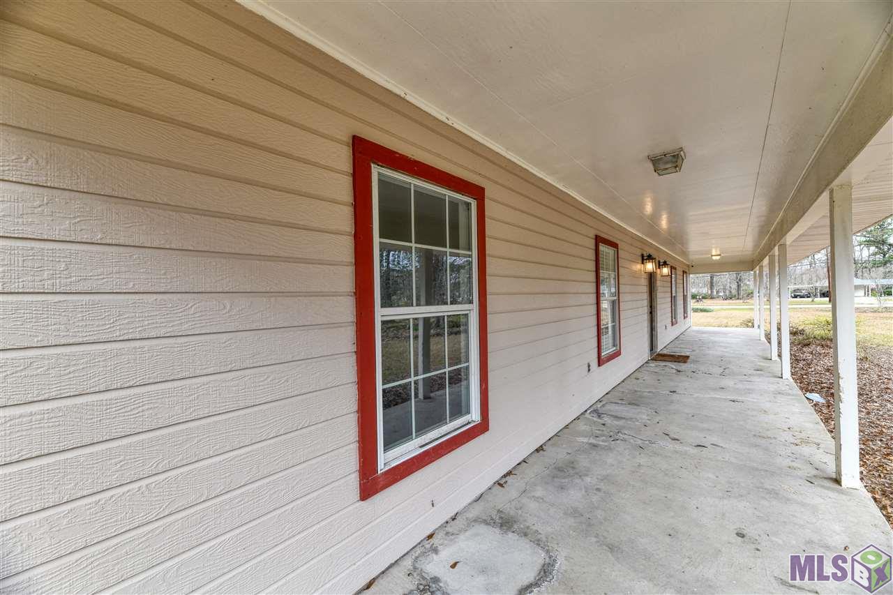 23413 Joe May Road Denham Springs, LA 70726 - Photo 3 of 25 Gallery Image 3