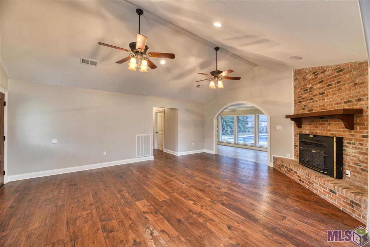 23413 Joe May Road Denham Springs, LA 70726 - Photo 5 of 25 Gallery Image 5