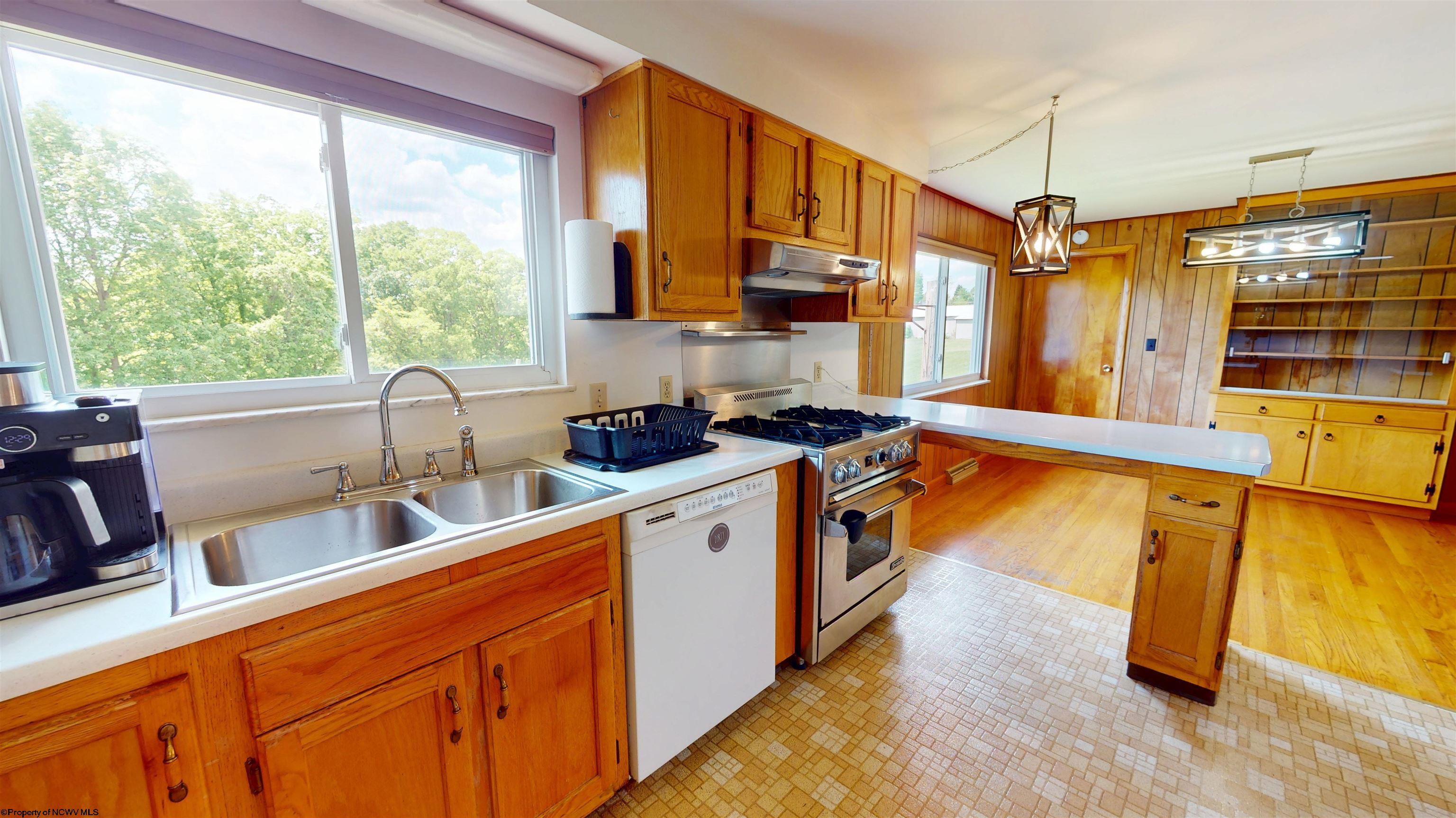 1123 Bakers Ridge Road Morgantown, WV 26508 - Photo 12 of 50 Gallery Image 12