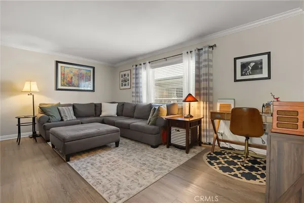 $789,000 | 412 Burchett Street, Unit 17, Glendale, CA 91203