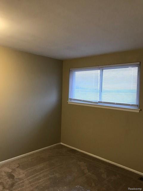 8401 18 18 Mile Road, Unit 27C Sterling Heights, MI 48313 - Photo 22 of 35