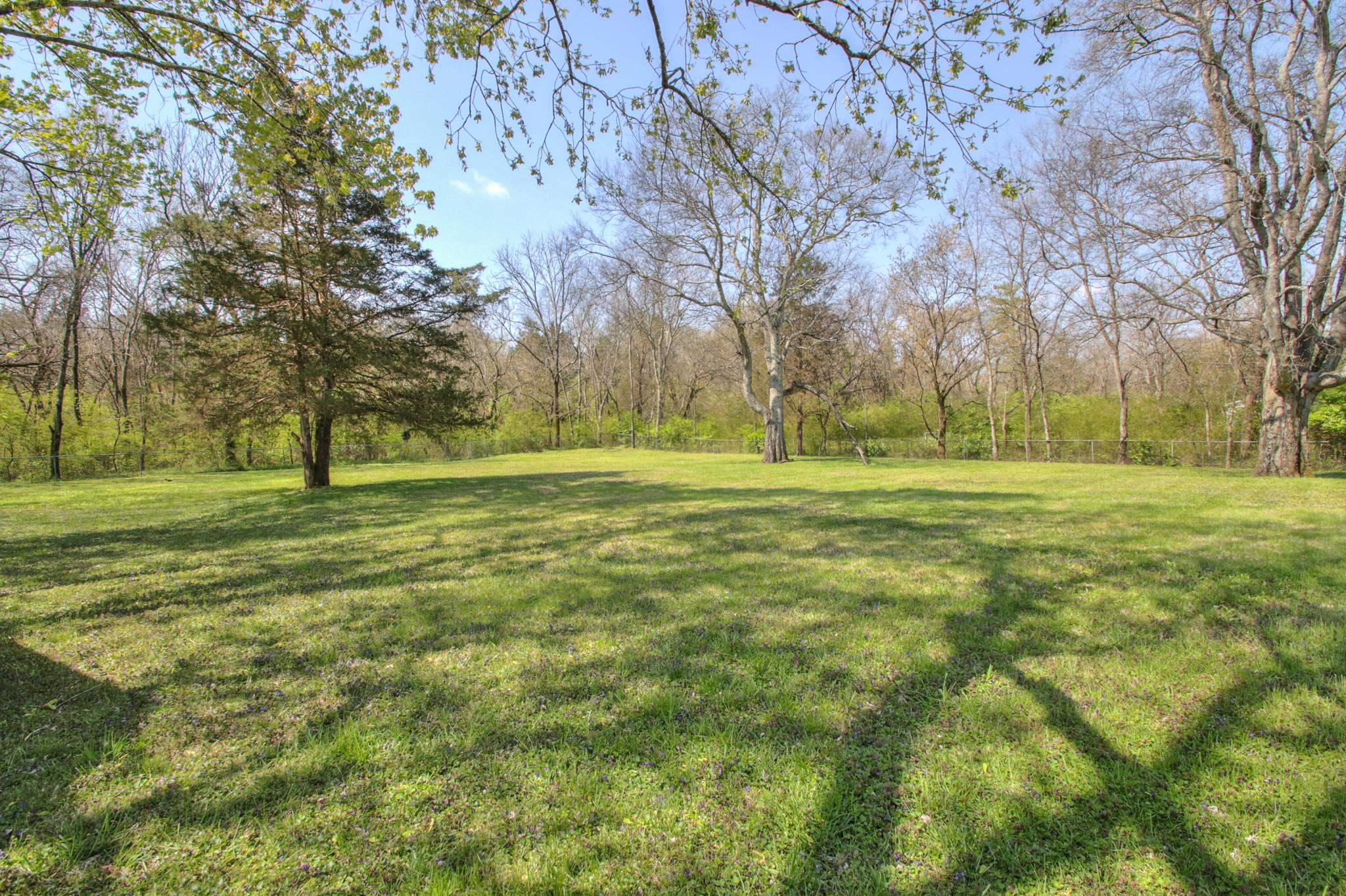 105 Edgebrook Road Goodlettsville, TN 37072 - Photo 9 of 23 Gallery Image 9