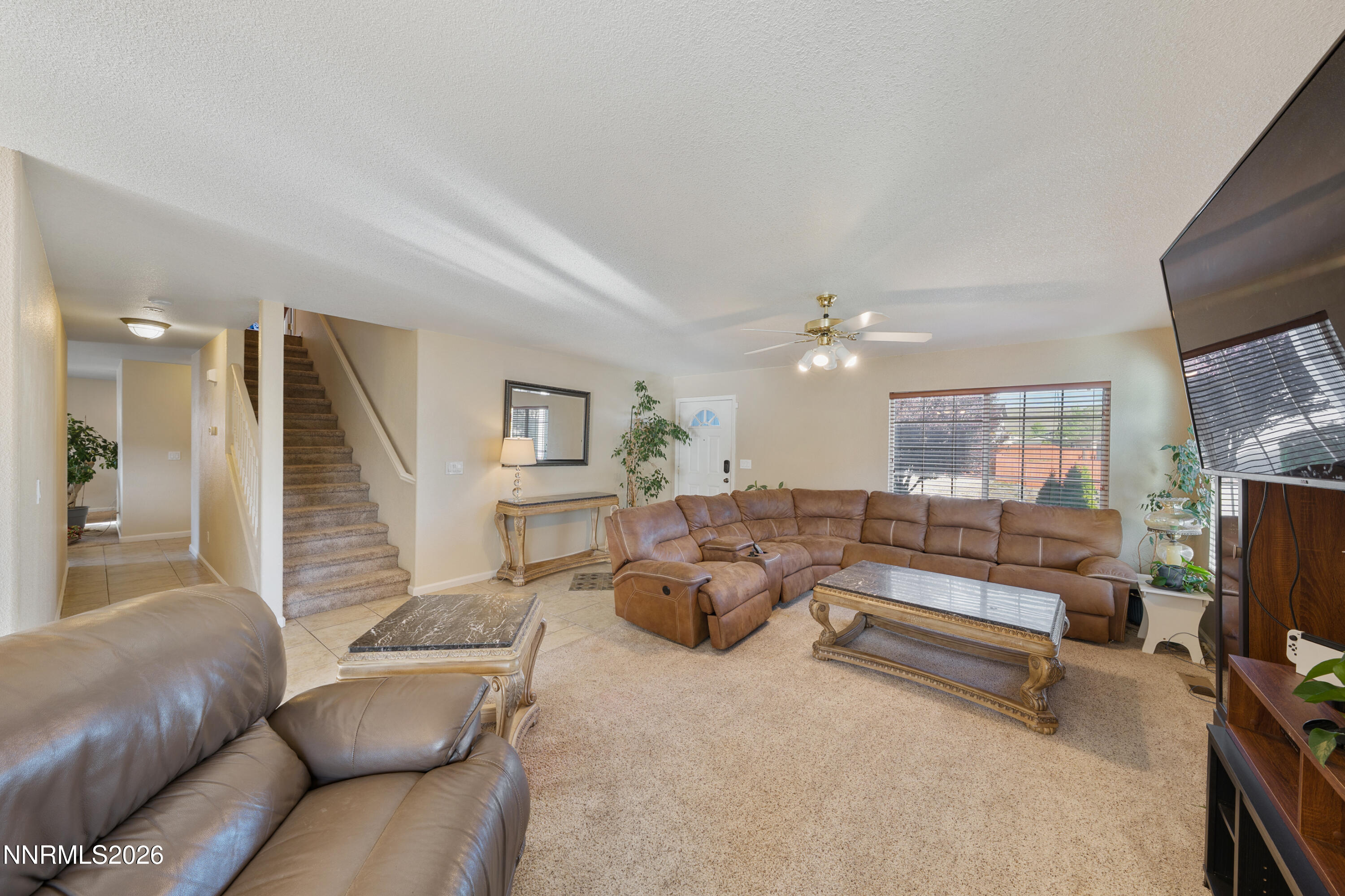 18235 Pin Oak Court Reno, NV 89508 - Photo 9 of 42 A7V03560