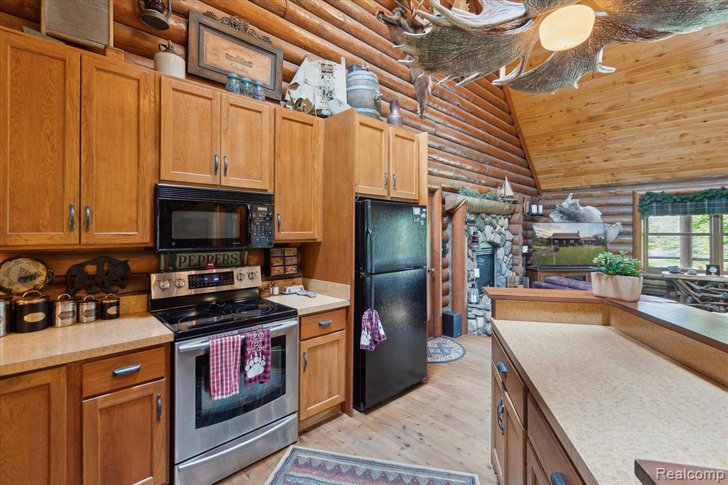 5114 North Oak Road Davison, MI 48423 - Photo 16 of 57