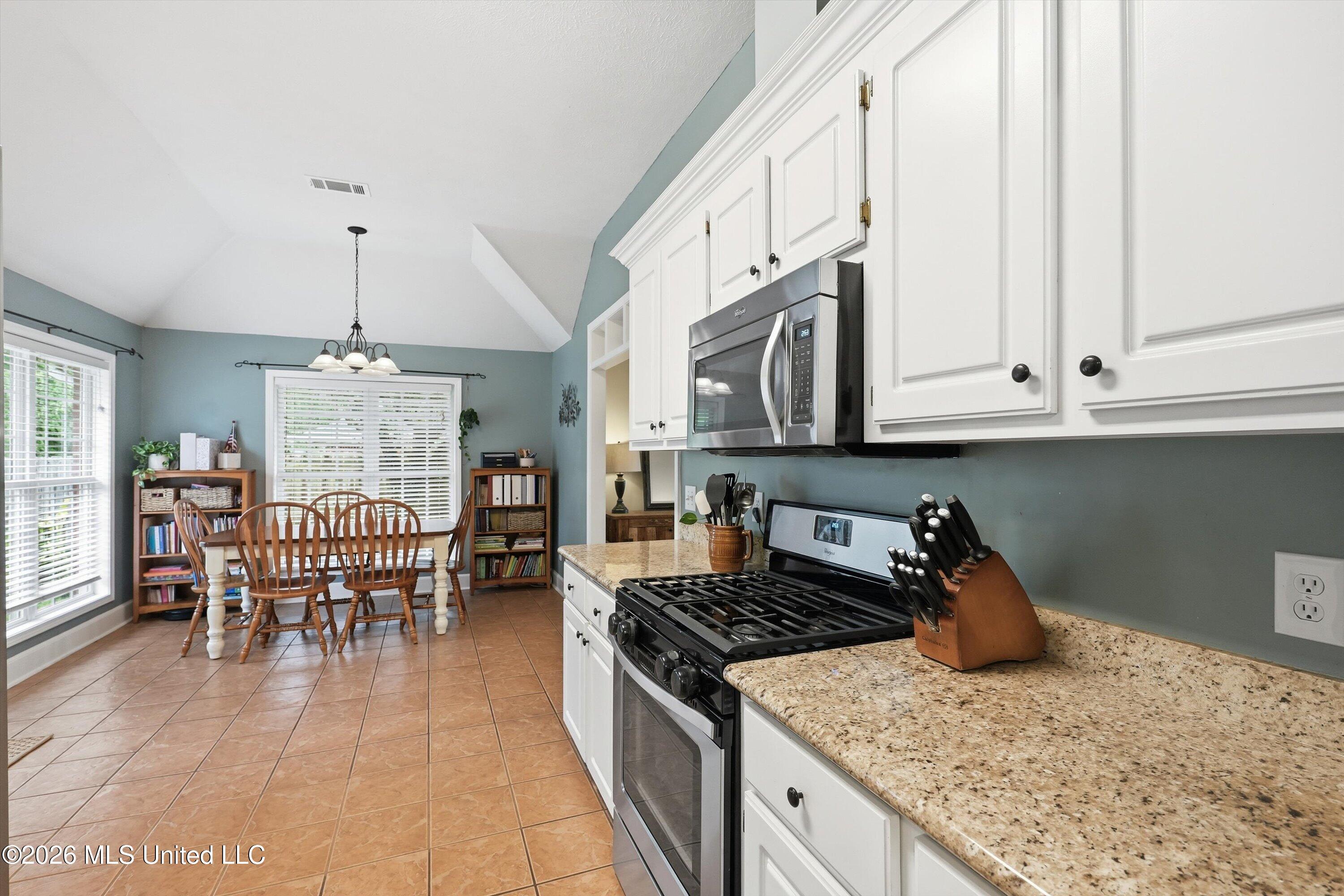 1308 Pecan Cove Brandon, MS 39042 - Photo 16 of 36 16-1308_Pecan_Cv_016