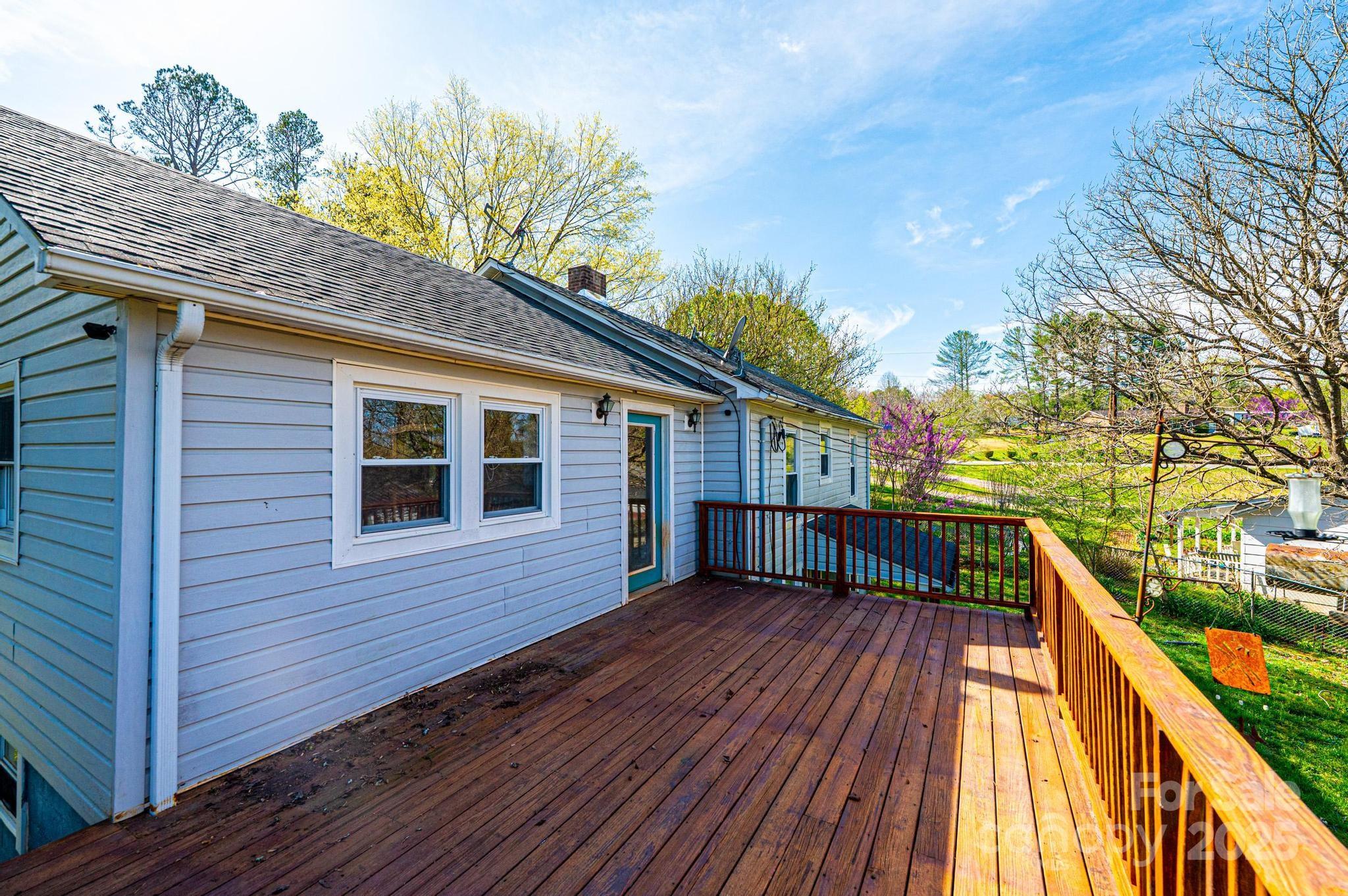 4010 Littlejohn Church Road Lenoir, NC 28645 - Photo 3 of 25 Gallery Image 3