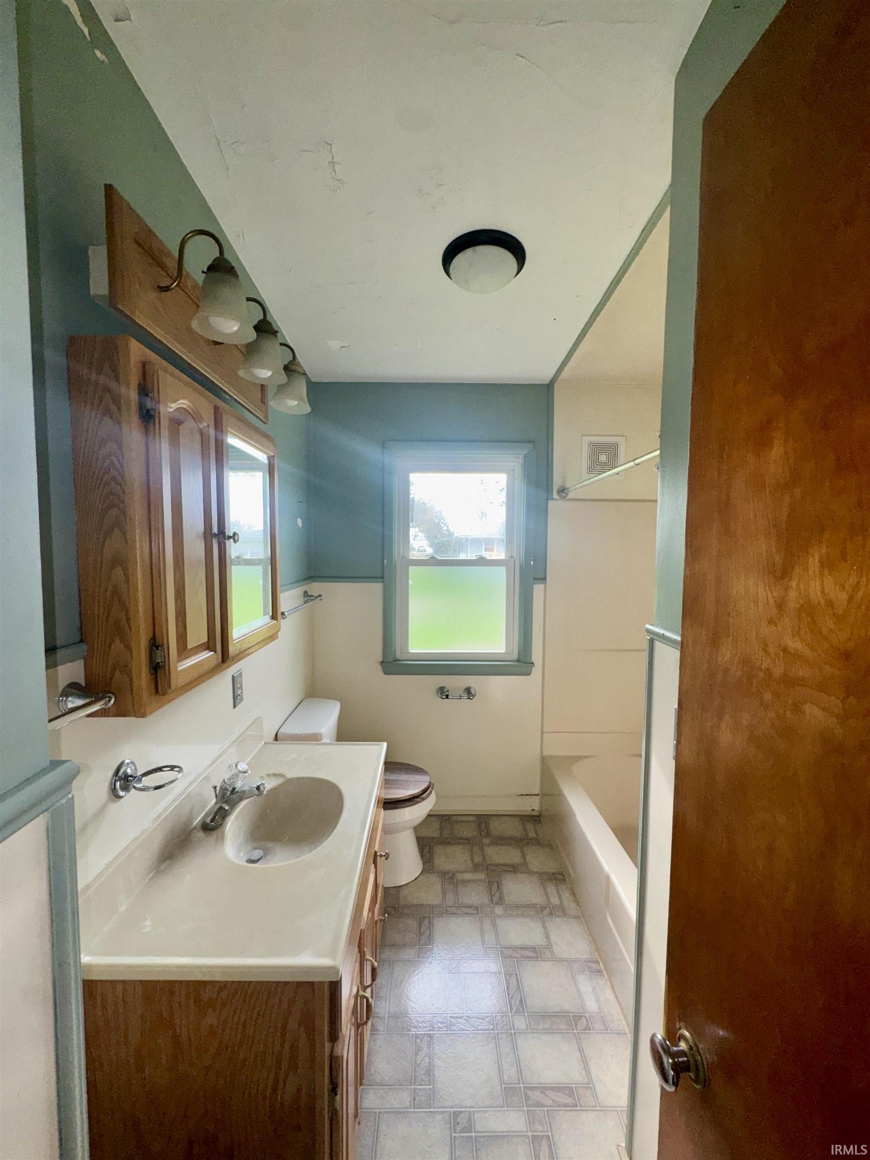 321 South Walnut Street New Castle, IN 47362 - Photo 15 of 29
