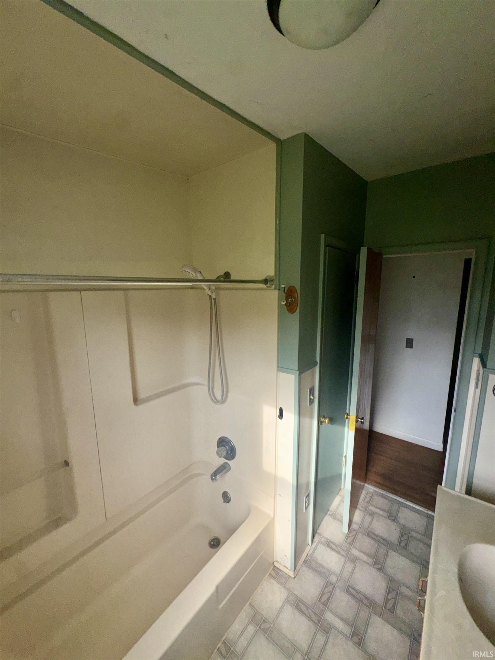 321 South Walnut Street New Castle, IN 47362 - Photo 16 of 29