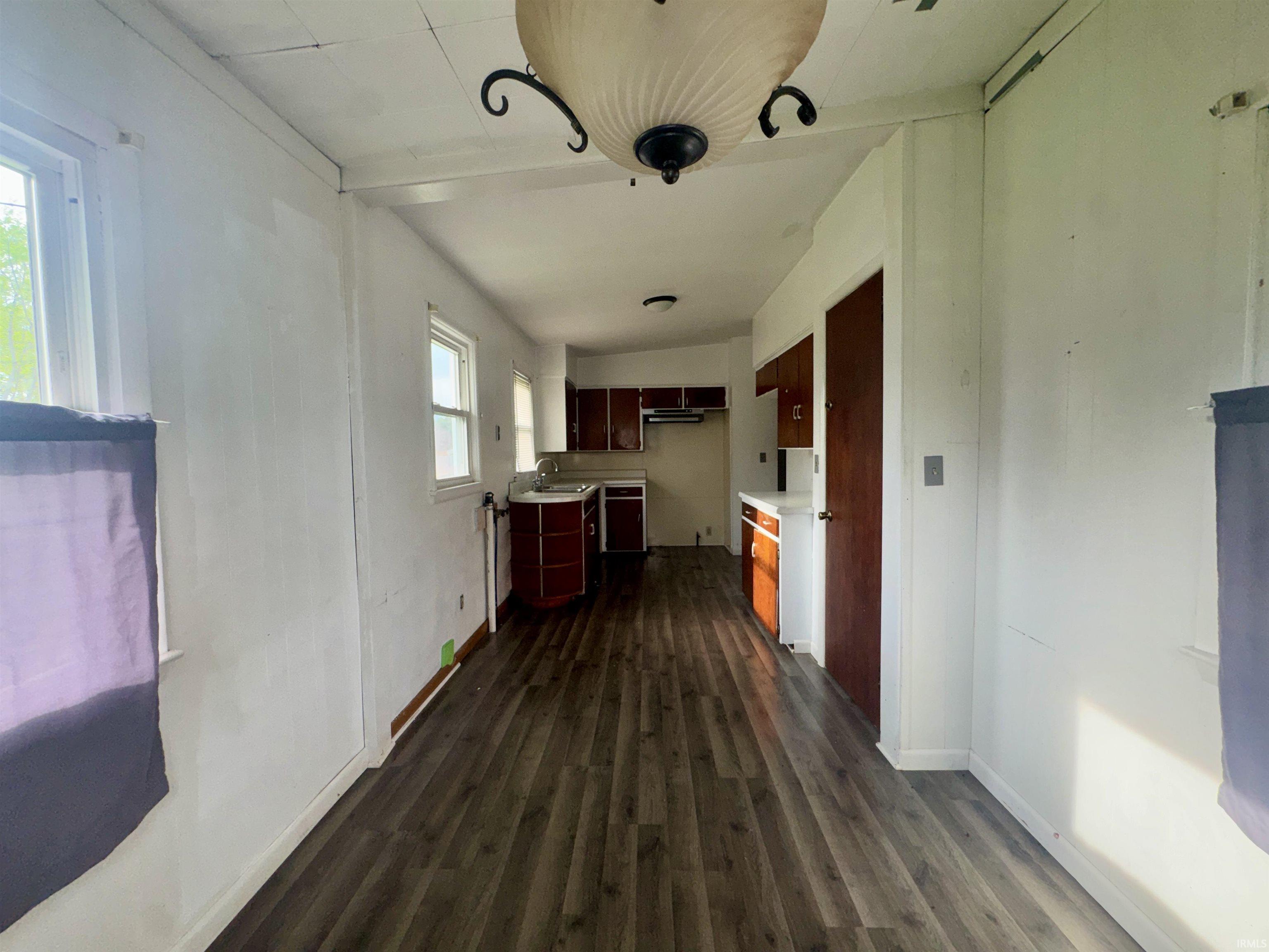 321 South Walnut Street New Castle, IN 47362 - Photo 10 of 29