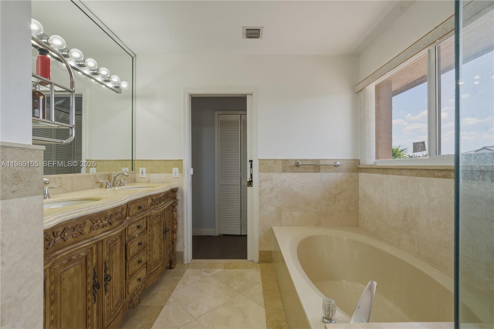 13237 Northwest 11th Terrace Miami, FL 33182 - Photo 26 of 39 Master Bathroom
