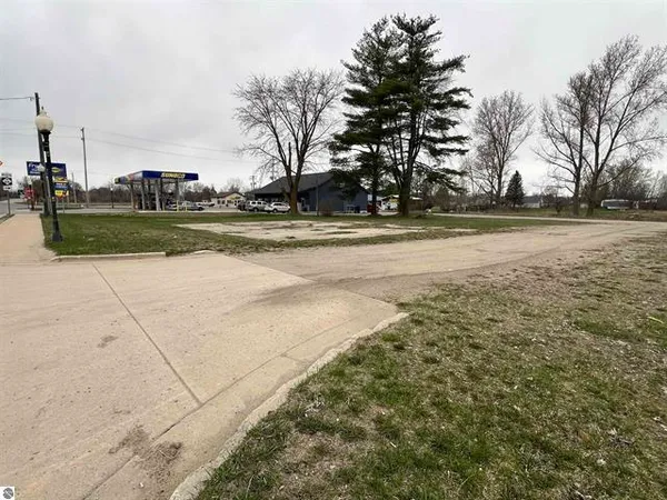 $229,900 | Undisclosed Address, McBain, MI 49657