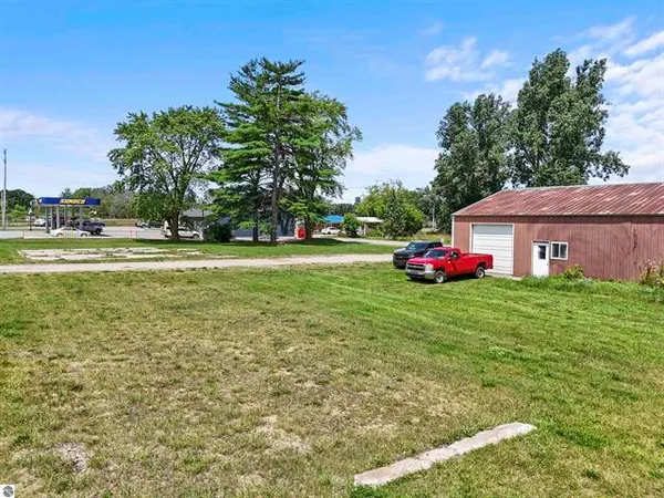 $229,900 | Undisclosed Address, McBain, MI 49657