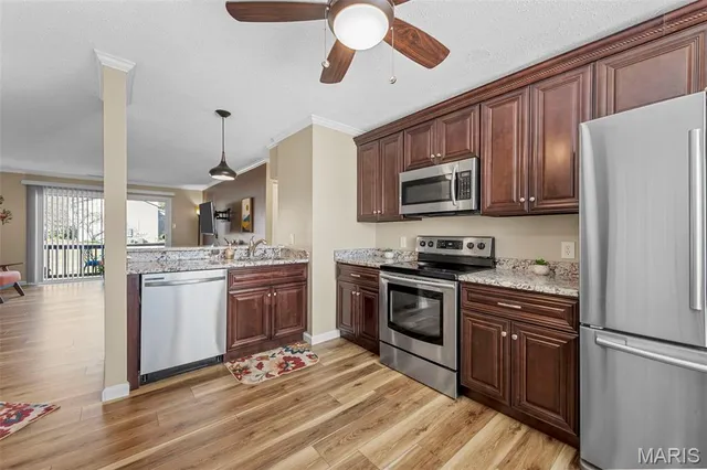 $155,000 | 690 Sugar Trail Court, St. Peters, MO 63376