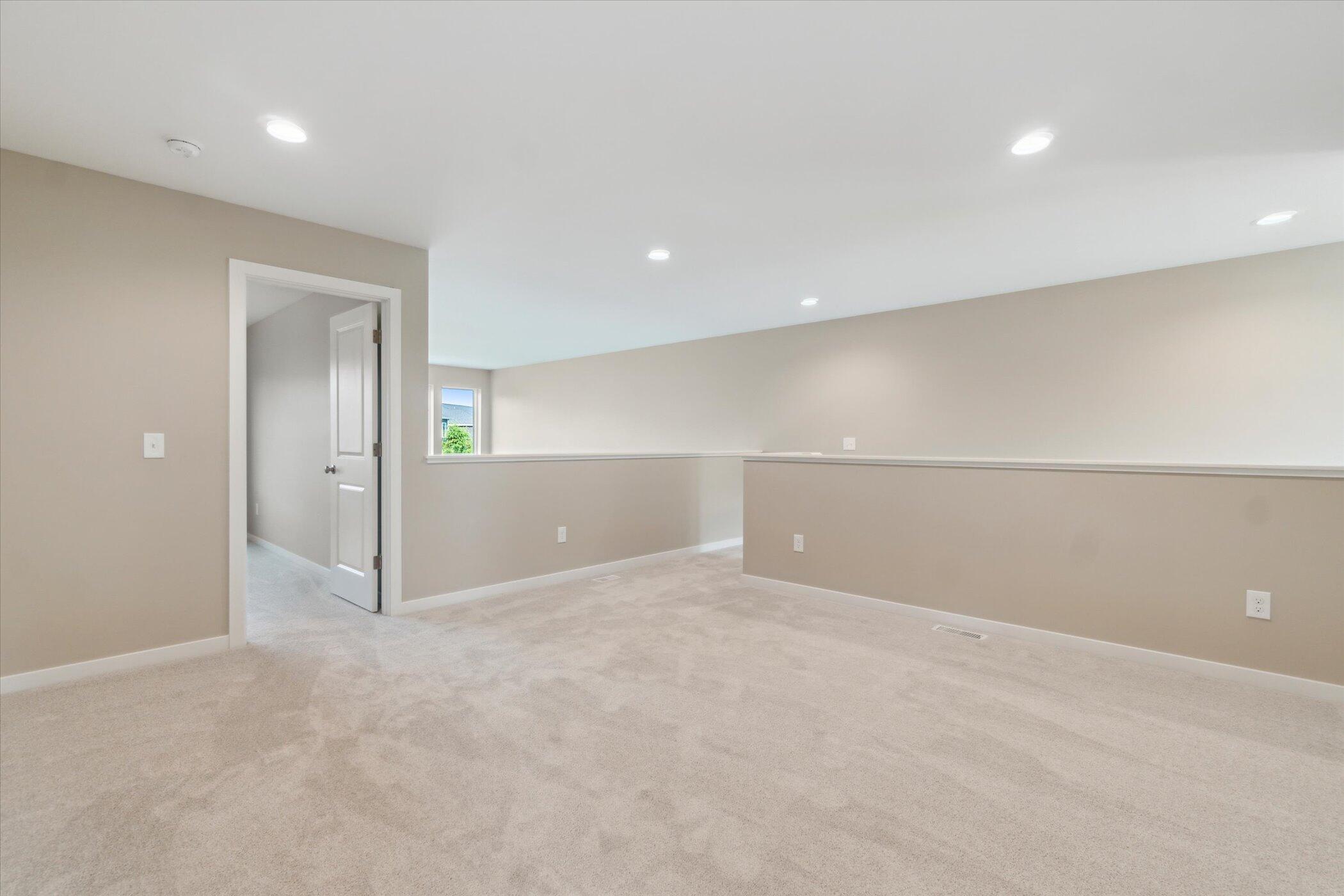 4007 Corvo Trace Kalamazoo, MI 49009 - Photo 10 of 23 Upstairs Loft