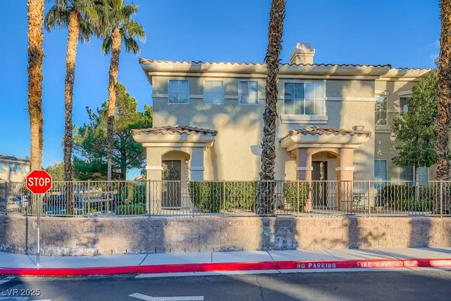 $2,500 | 9050 West Warm Springs Road, Unit 2026, Las Vegas, NV 89148