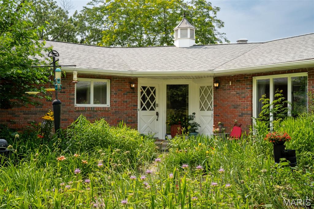 39 West Nottingham Circle Sullivan, MO 63080 - Photo 2 of 53