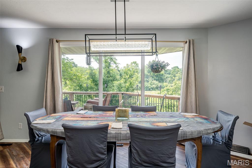 39 West Nottingham Circle Sullivan, MO 63080 - Photo 8 of 53