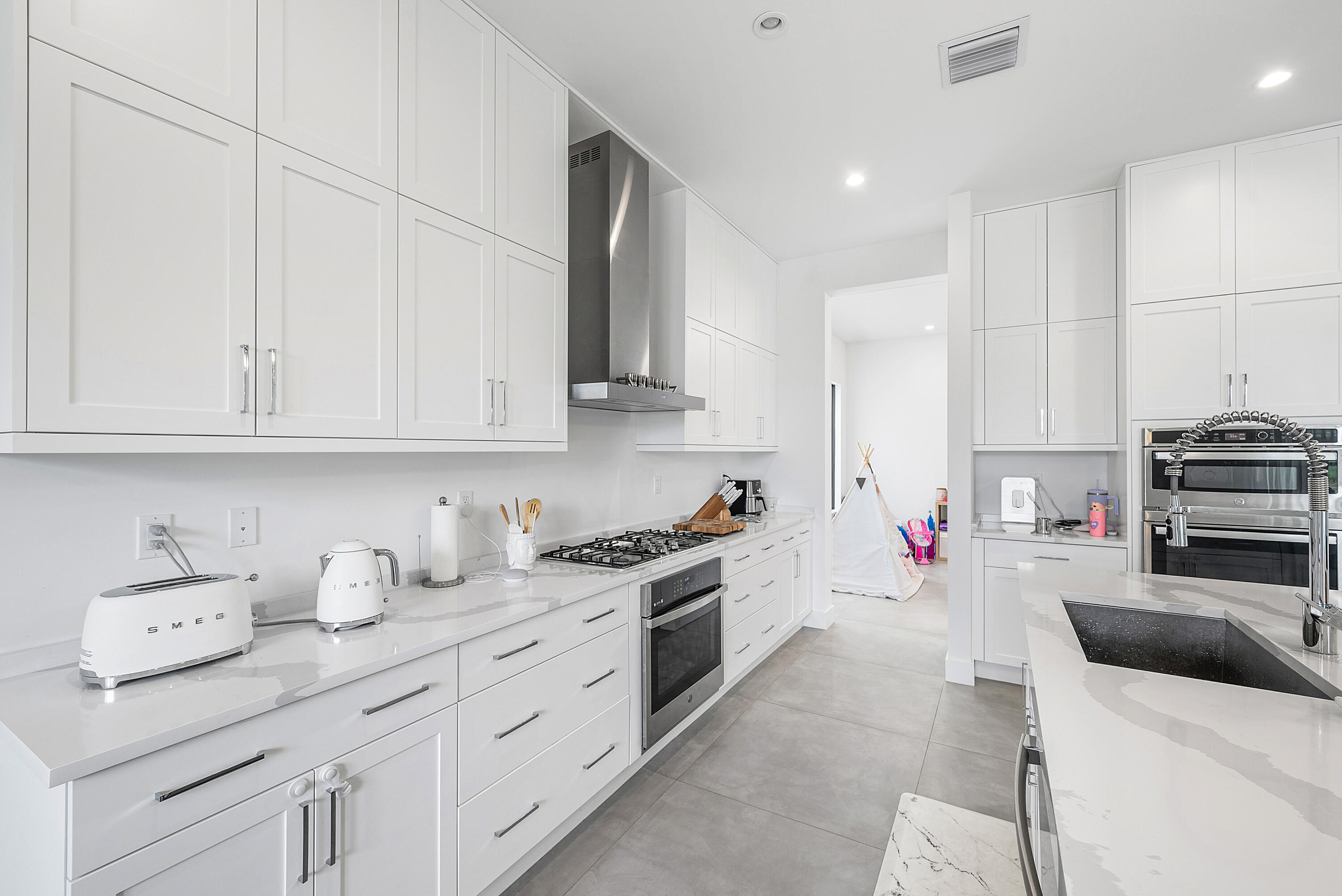 8621 Crystal Downs Avenue Boca Raton, FL 33434 - Photo 8 of 107 013-8621CrystalDownsAvenue-BocaRaton-FL-