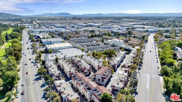 $375,000 | 12330 Osborne Street, Unit 77, Pacoima, CA 91331