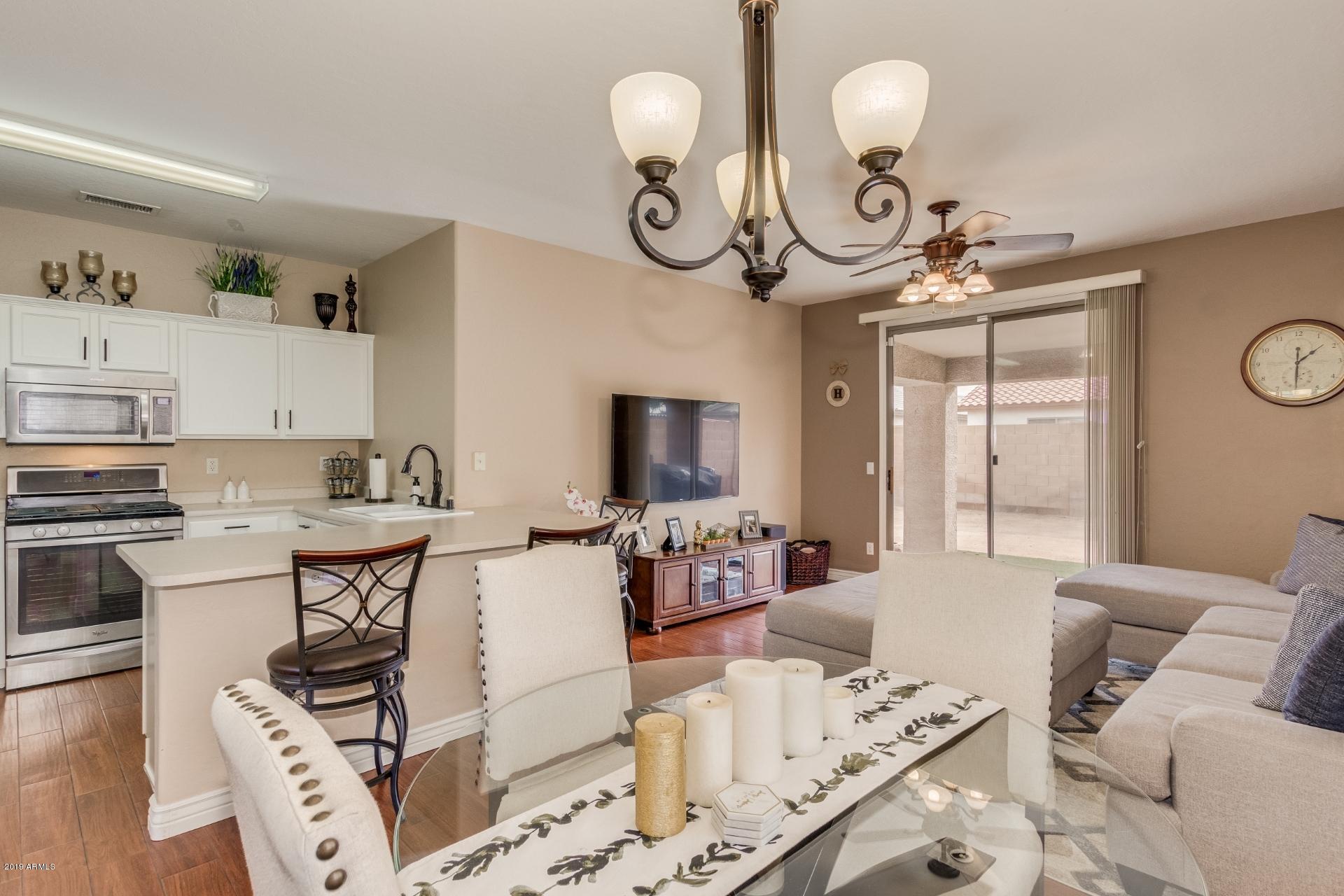 11213 West Granada Road Avondale, AZ 85392 - Photo 12 of 21 Dining Room