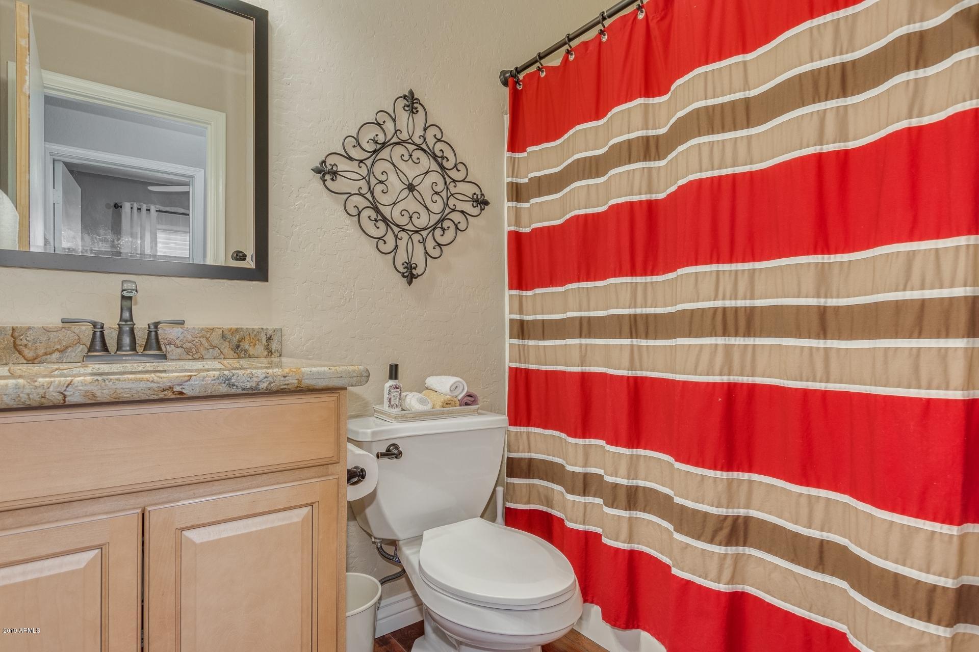 11213 West Granada Road Avondale, AZ 85392 - Photo 14 of 21 Guest Bath