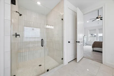 $699,999 | 4735 Arbor Hollow Drive, Manvel, TX 77578