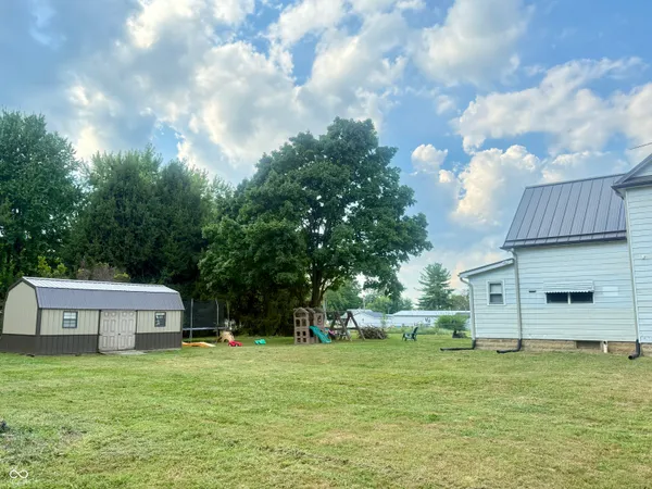 $172,000 | 302 South 1st Street, Kingman, IN 47952