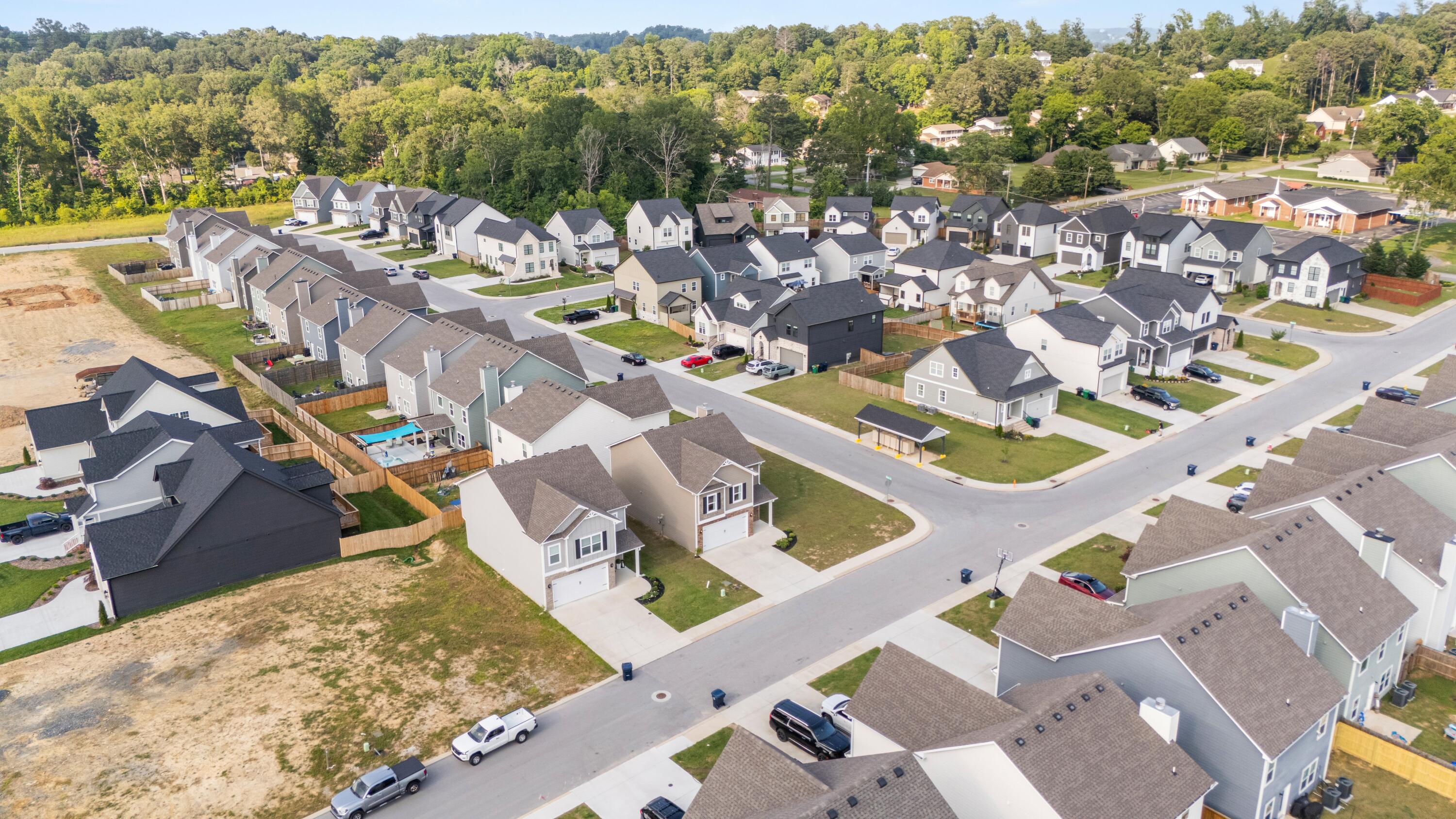 6787 Dharma Loop East Ridge, TN 37412 - Photo 4 of 34 DJI_20250602181242_0394_D