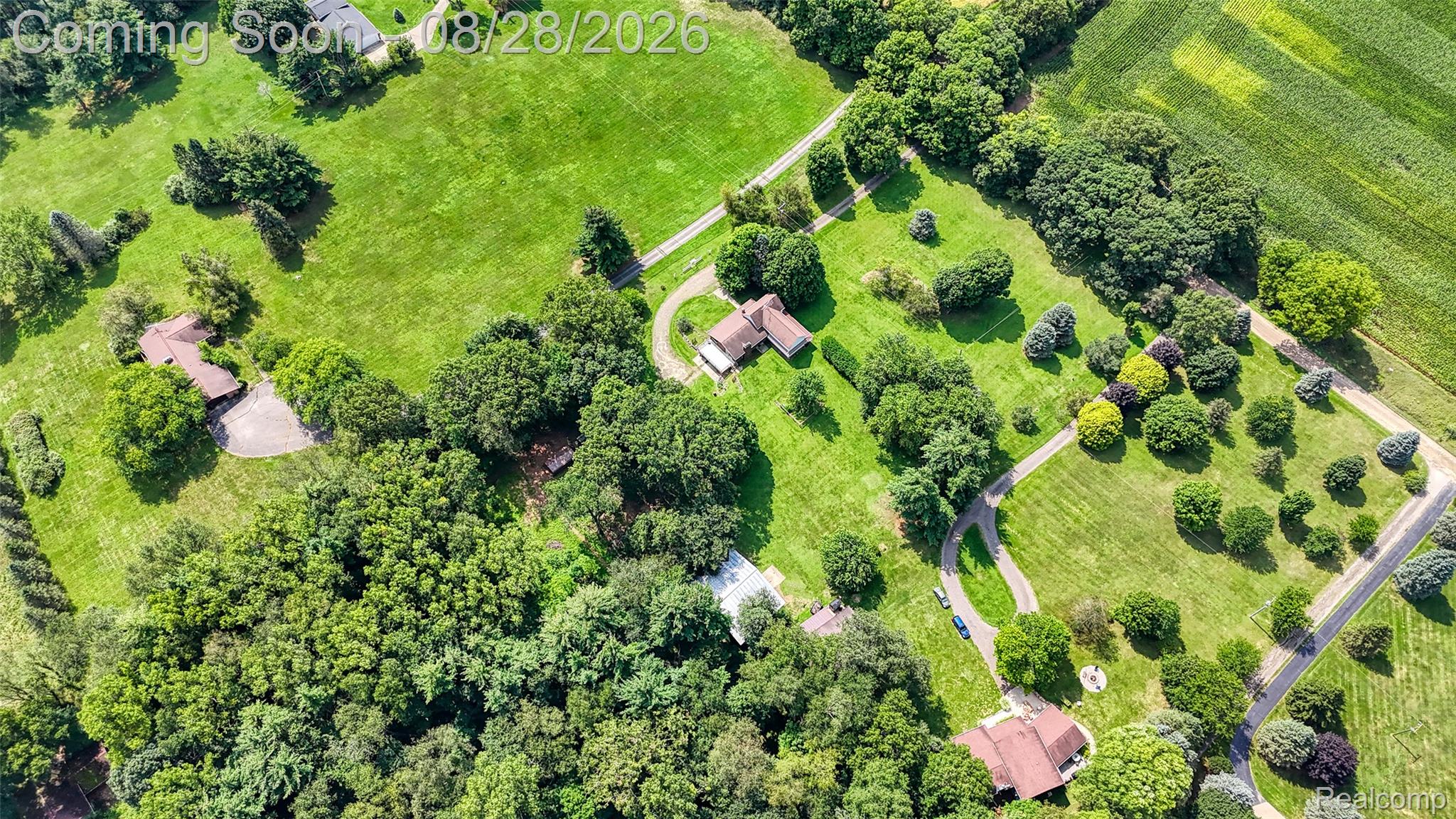 1010 North Truhn Road Fowlerville, MI 48836 - Photo 54 of 67 DJI_20260824014404_0021_D_7.jpg