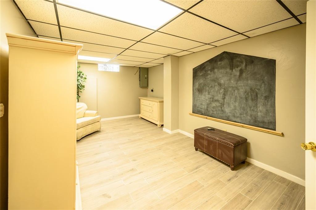 6185 Baker School Road Trafford, PA 15085 - Photo 22 of 25 Gallery Image 22