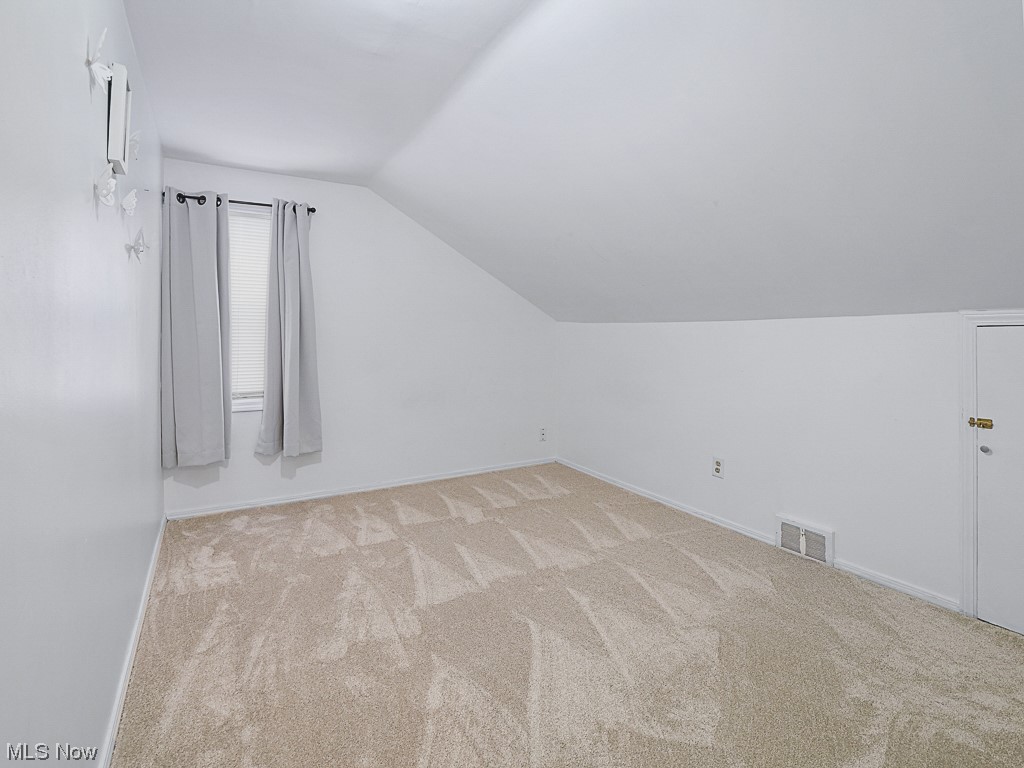 5715 Ackley Road Parma, OH 44129 - Photo 23 of 29
