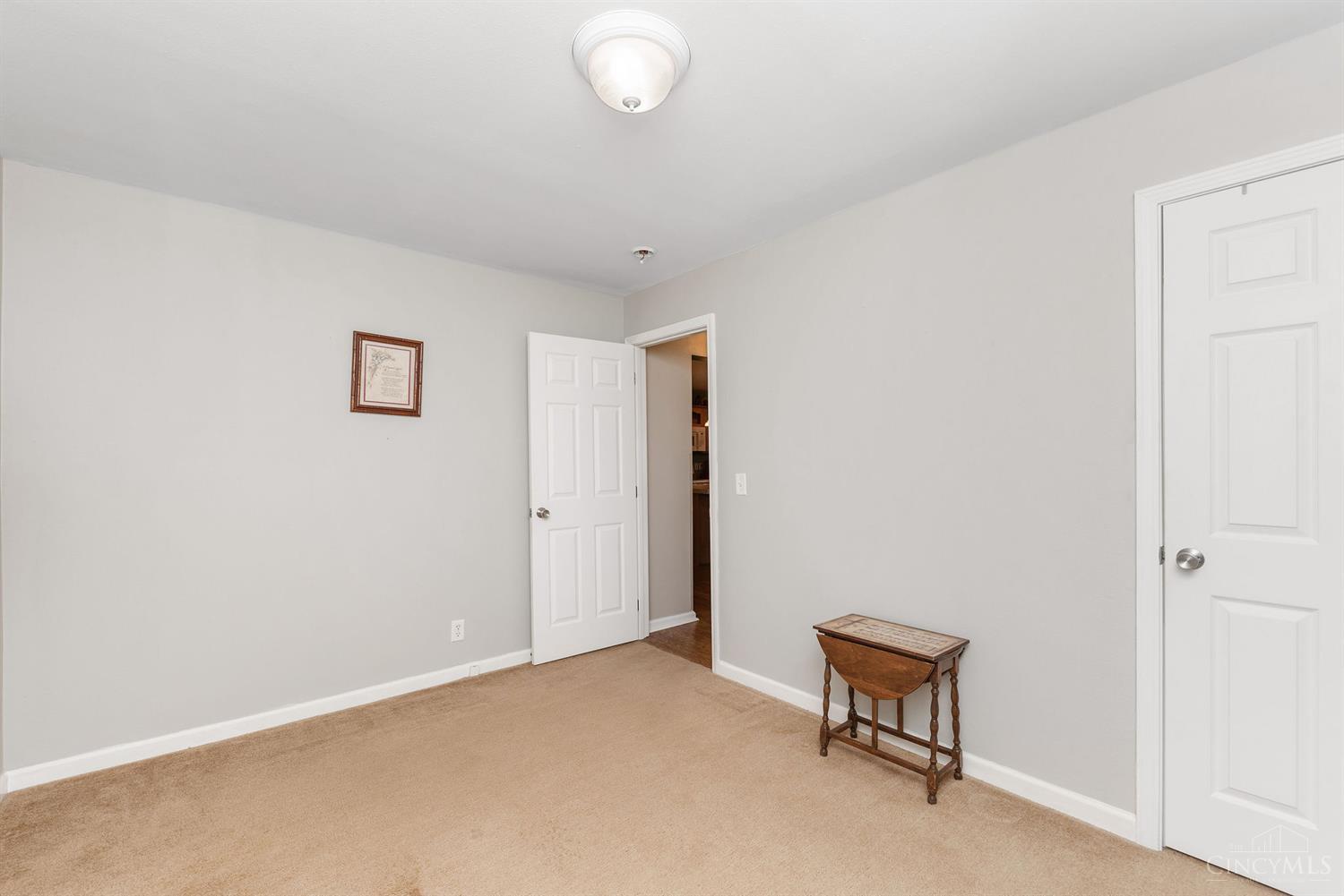 828 Gumley Road Blanchester, OH 45107 - Photo 17 of 32
