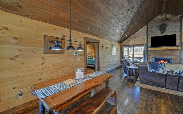 $524,777 | 113 Hideaway Trail, Copperhill, TN 37317