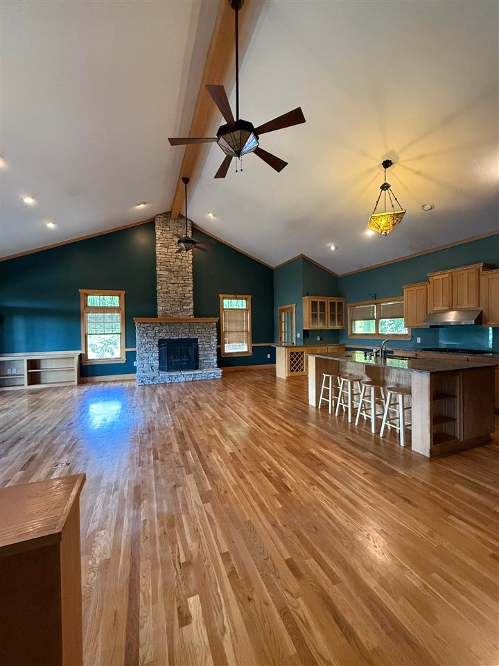 576 Hunters Point Morgantown, KY 42261 - Photo 6 of 96 Gallery Image 6