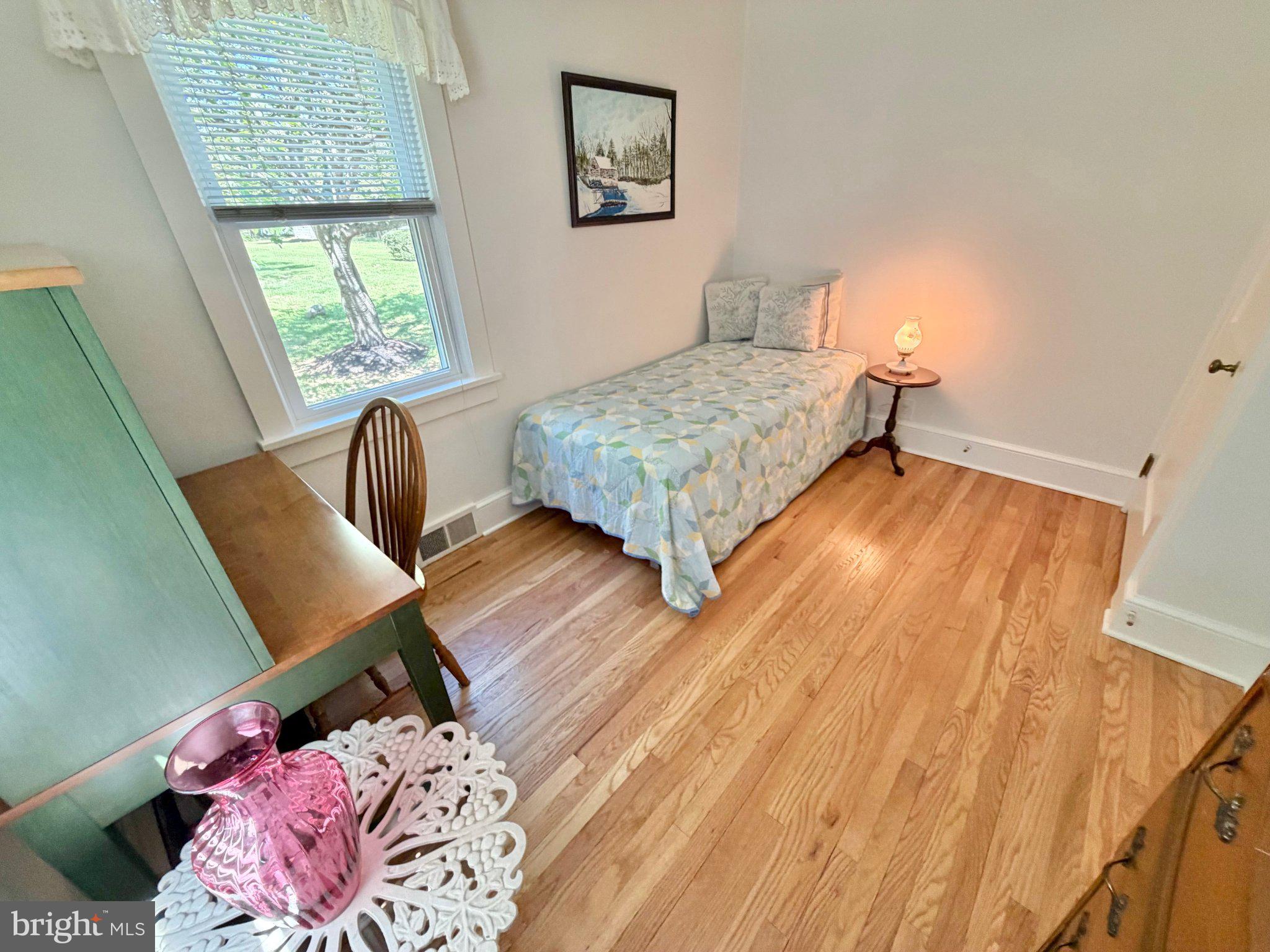 1901 Columbus Road Burlington, NJ 08016 - Photo 17 of 44 Bedroom 2