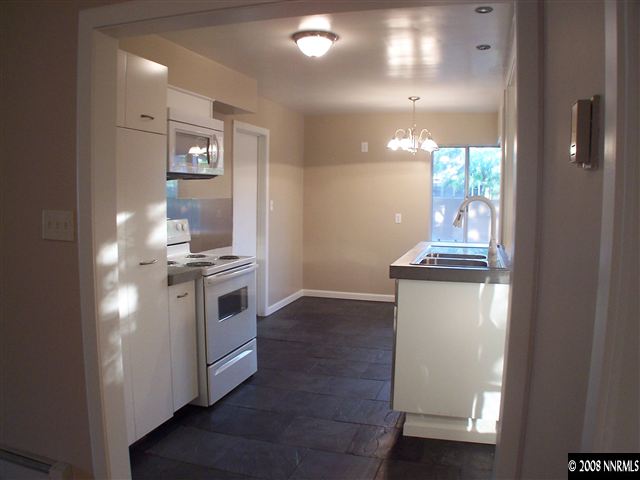1715 California Avenue Reno, NV 89509 - Photo 5 of 9 Photo 5