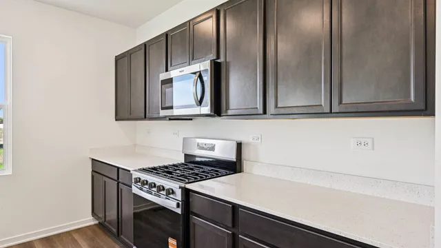 $429,990 | 15103 West Oxford Lane, Manhattan, IL 60442