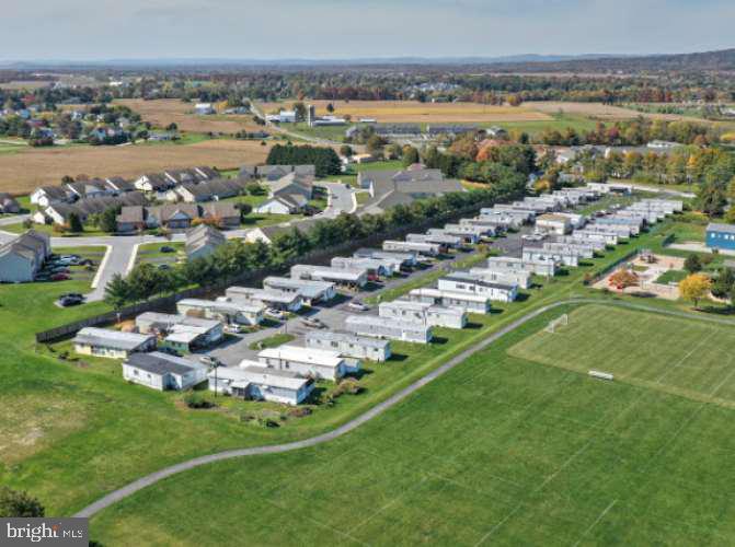 3720 Davidsburg Road, Unit A12 Dover, PA 17315 - Photo 5 of 23