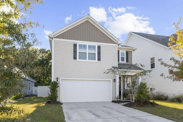 $680,000 | 1035 Sago Palm Court, Mount Pleasant, SC 29429