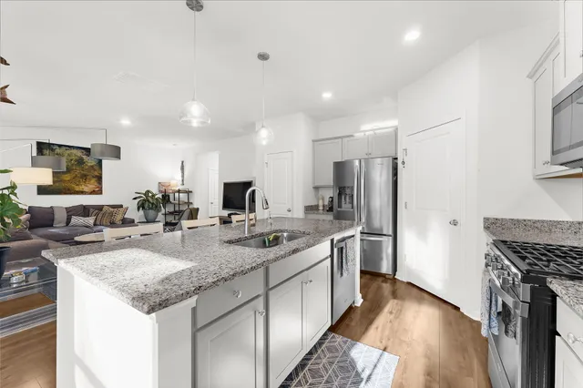 $680,000 | 1035 Sago Palm Court, Mount Pleasant, SC 29429