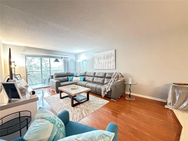 $2,300 | 2304 Lucaya Lane, Unit L4, Coconut Creek, FL 33066