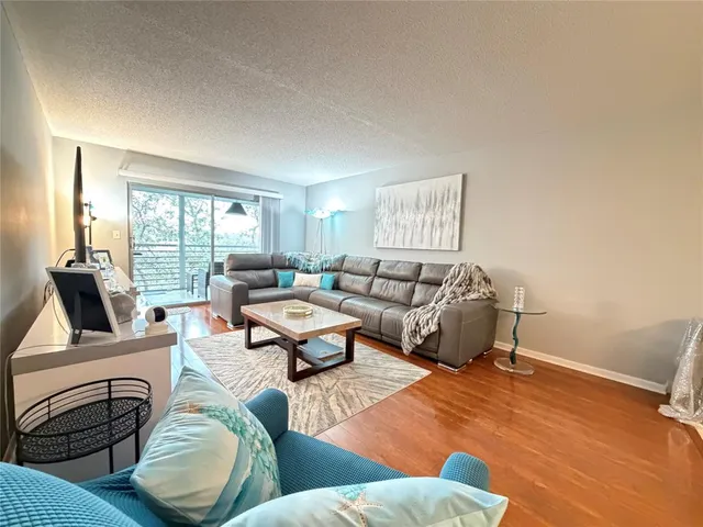 $2,300 | 2304 Lucaya Lane, Unit L4, Coconut Creek, FL 33066