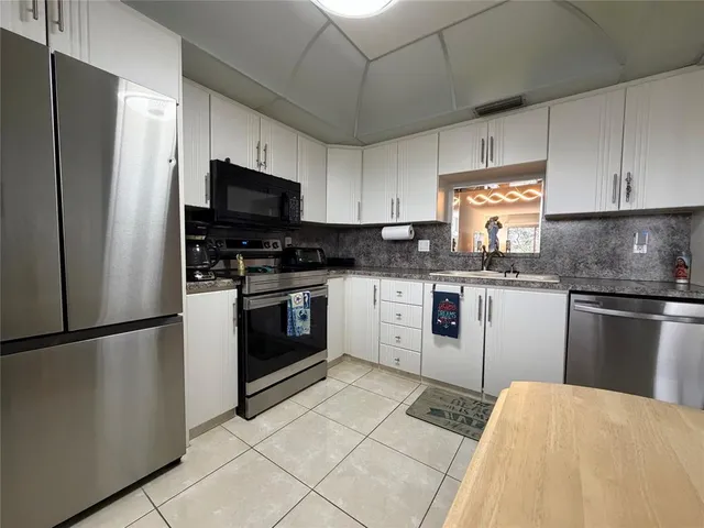 $2,300 | 2304 Lucaya Lane, Unit L4, Coconut Creek, FL 33066