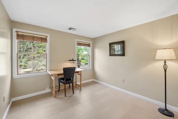 $725,000 | 100 South Loomis Street, Southwick, MA 01077