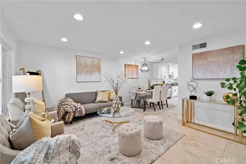 $889,000 | 2338 Bunker Hill Way, Costa Mesa, CA 92626