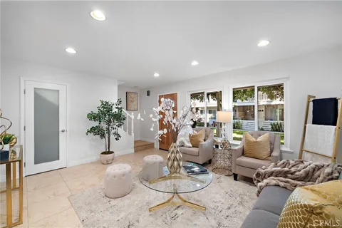 $889,000 | 2338 Bunker Hill Way, Costa Mesa, CA 92626