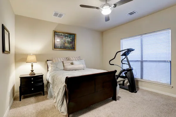 $2,999 | 5706 Cornish Street, Unit B, Houston, TX 77007